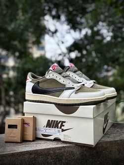 Travis Scott x Air Jordan 1 Retro Low OG SP 'Reverse Olive  Medium Olive'