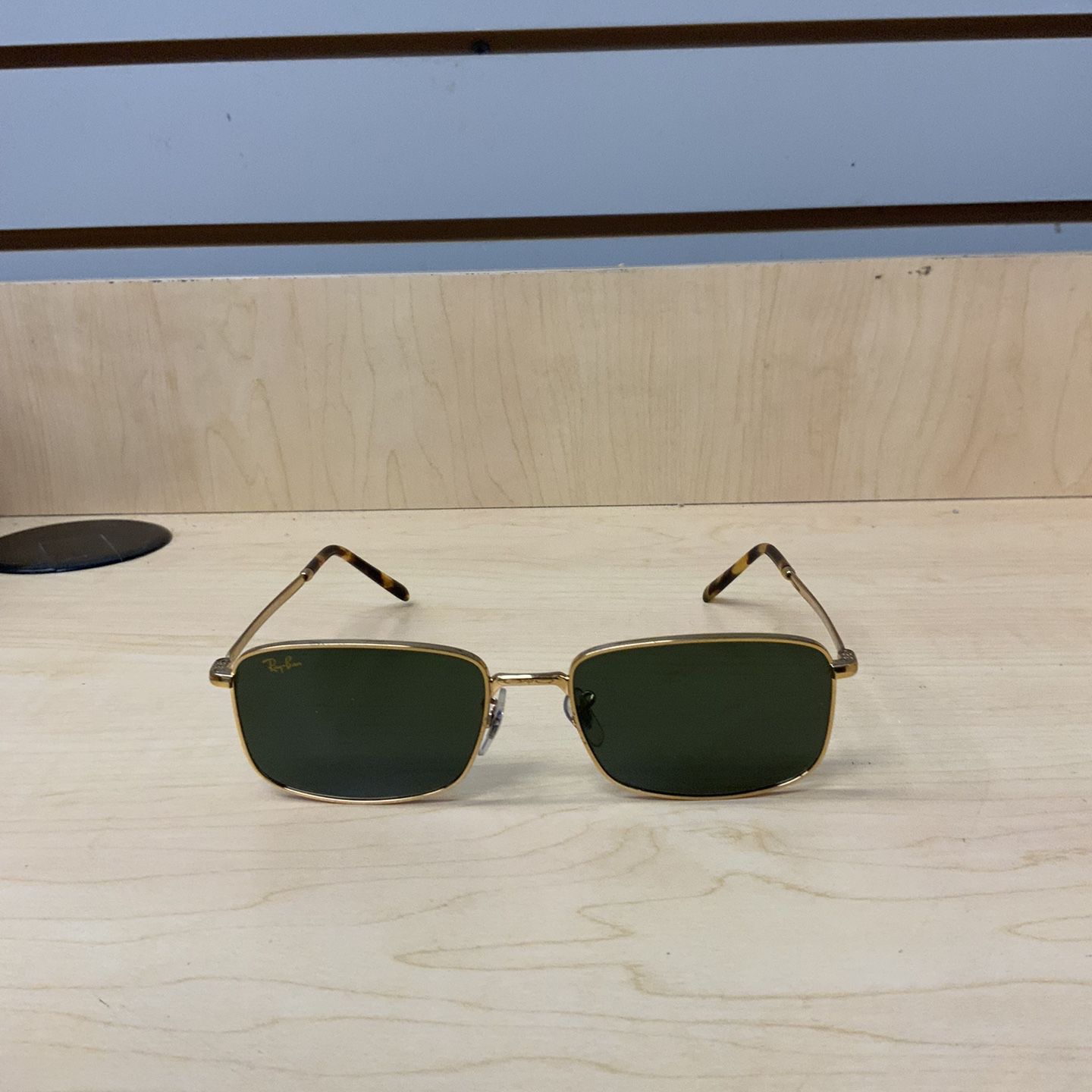 Ray-Ban RB3717 Polarized Dark Green/Gold Sunglasses