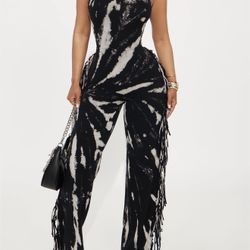Fashion Nova Jumpsuit
