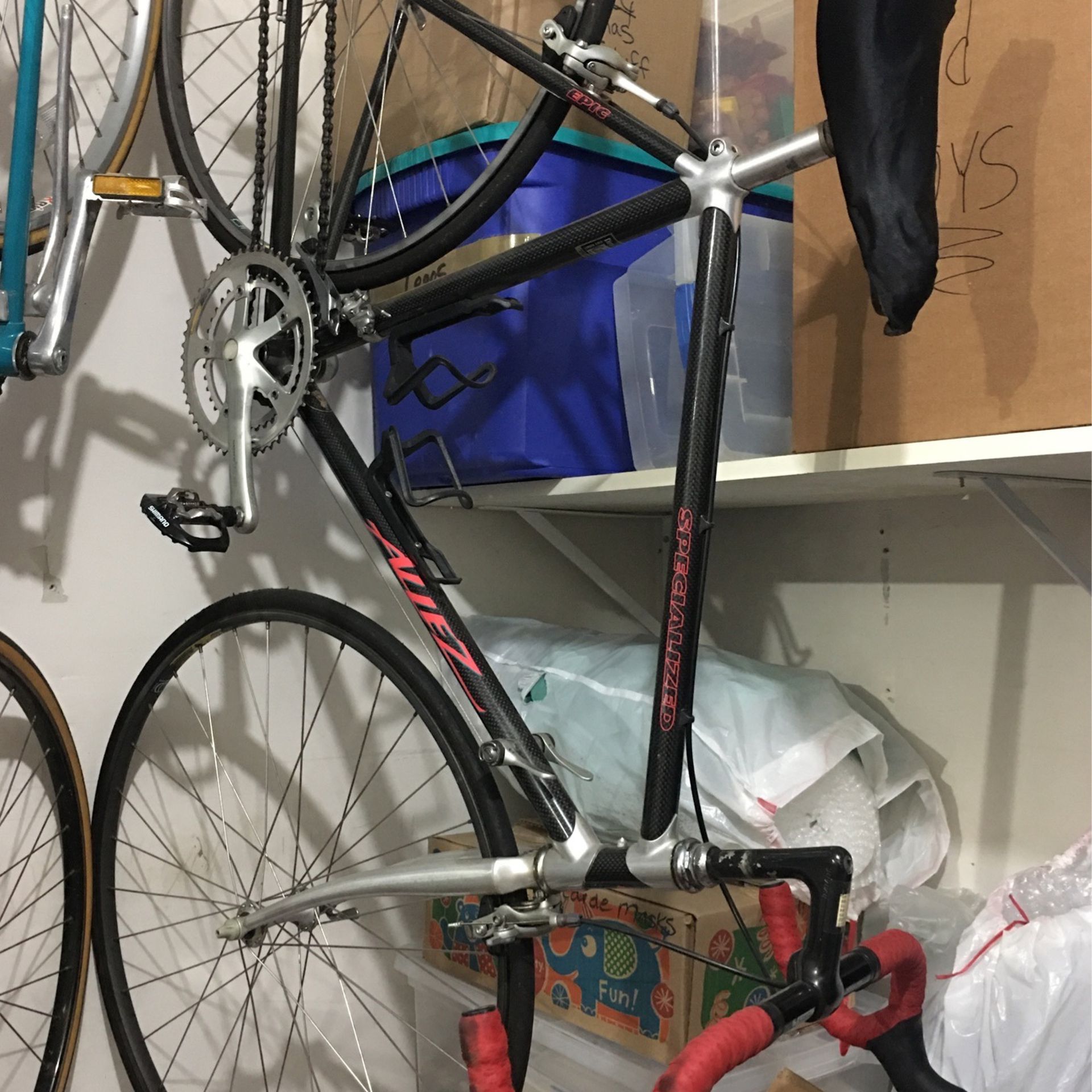 Carbon Fiber - Road Bicycle - In Great Shape