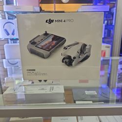DJI Mini 4 PRO Fly More Combo Plus