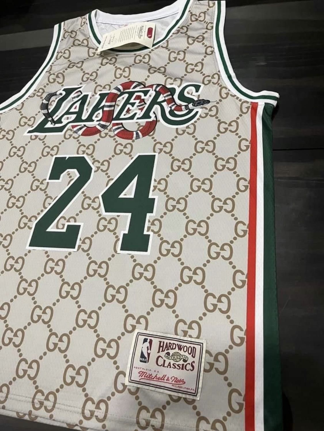 Lakers Kobe Bryant Gucci Jersey for Sale in Detroit, MI - OfferUp