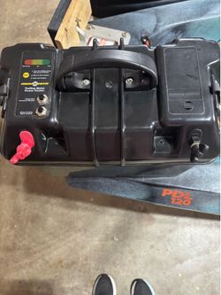 MINNKOTA BATTERY POWER CENTER
