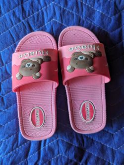 Girls Slides Size 11