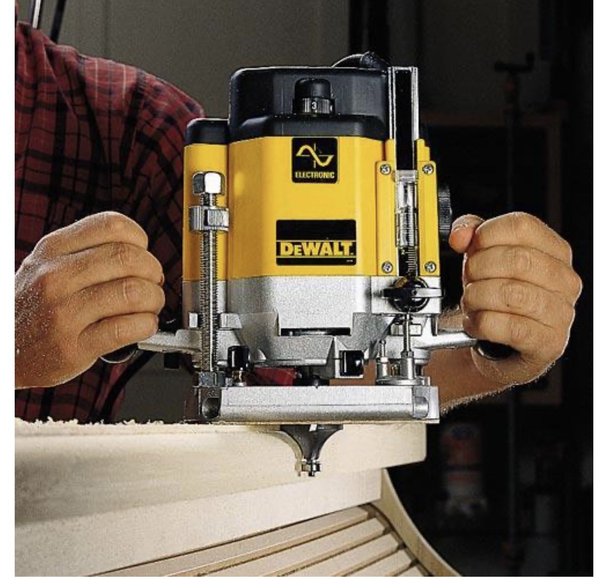 DeWALT DW625 3HP Variable Speed Plunge Router Woodworking Tool