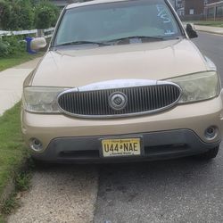 2004 Buick Rainier