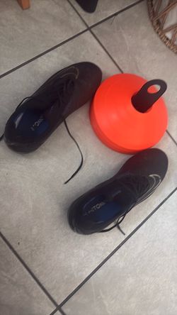 Nike phantoms cleats