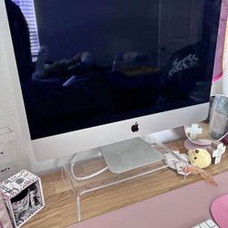 Apple 27" iMac with Retina 5K Display (Mid 2017) **FREE DELIVERY**