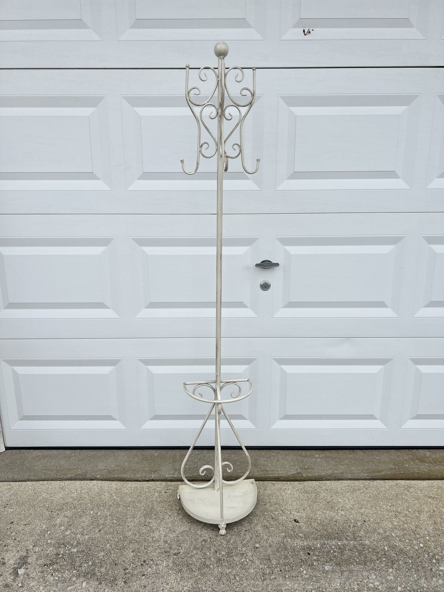 Off White Coat Hanger With Umbrella Holder 