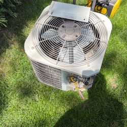 Air Conditioner 2.5 T