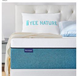 Like New Queen Memory Foam Mattress