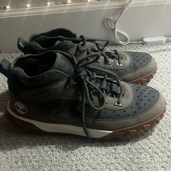 Size 10.5 Men Timberland Boots 