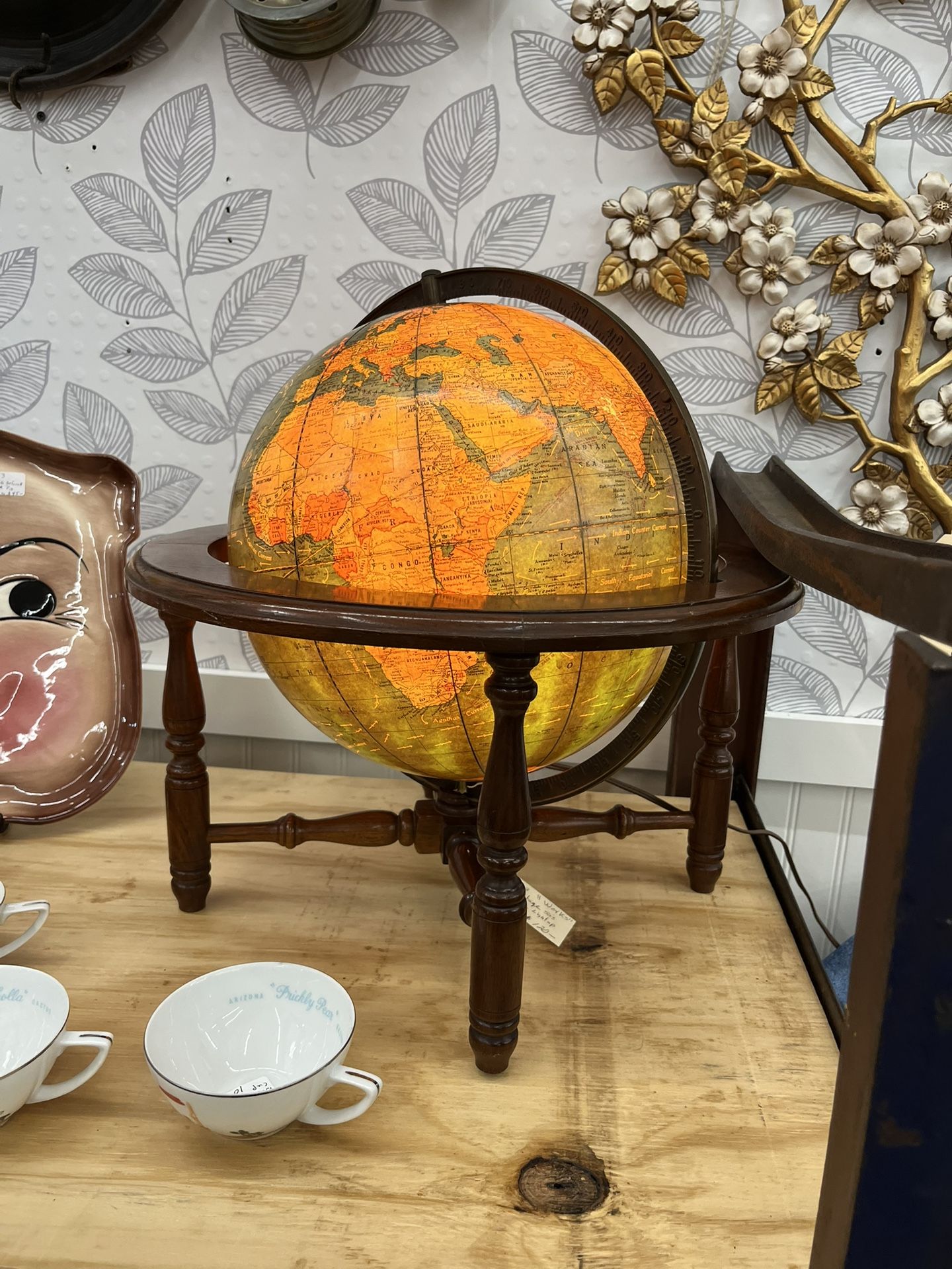Vintage 50’s Cram’s Light Up Globe