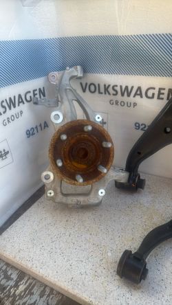 2021-2025 Ford F150 front right lower control, and upper control, knuckle and shock absorber