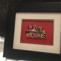 Very Nice Sealed Picture With Disney Pins