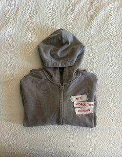 BTS Arirang tour Hoodie (XXL)