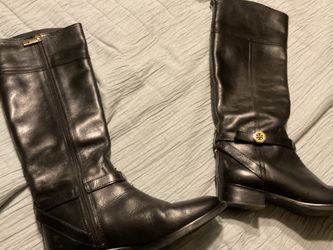 Tory Burch Boots