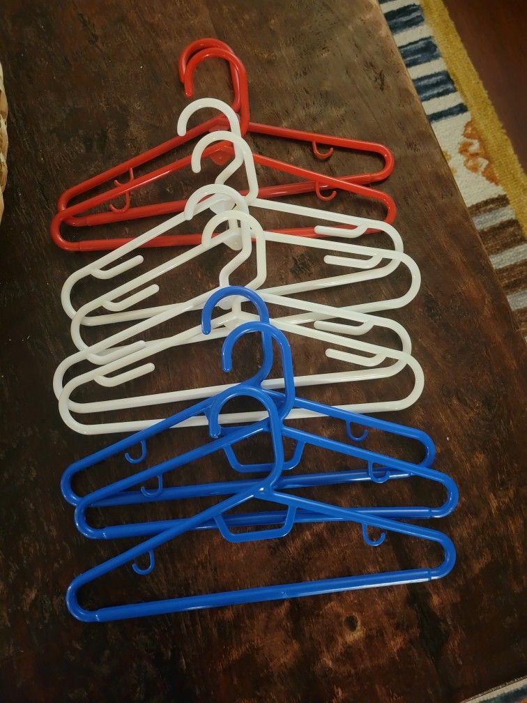 FREE - Kids Plastic Hangers