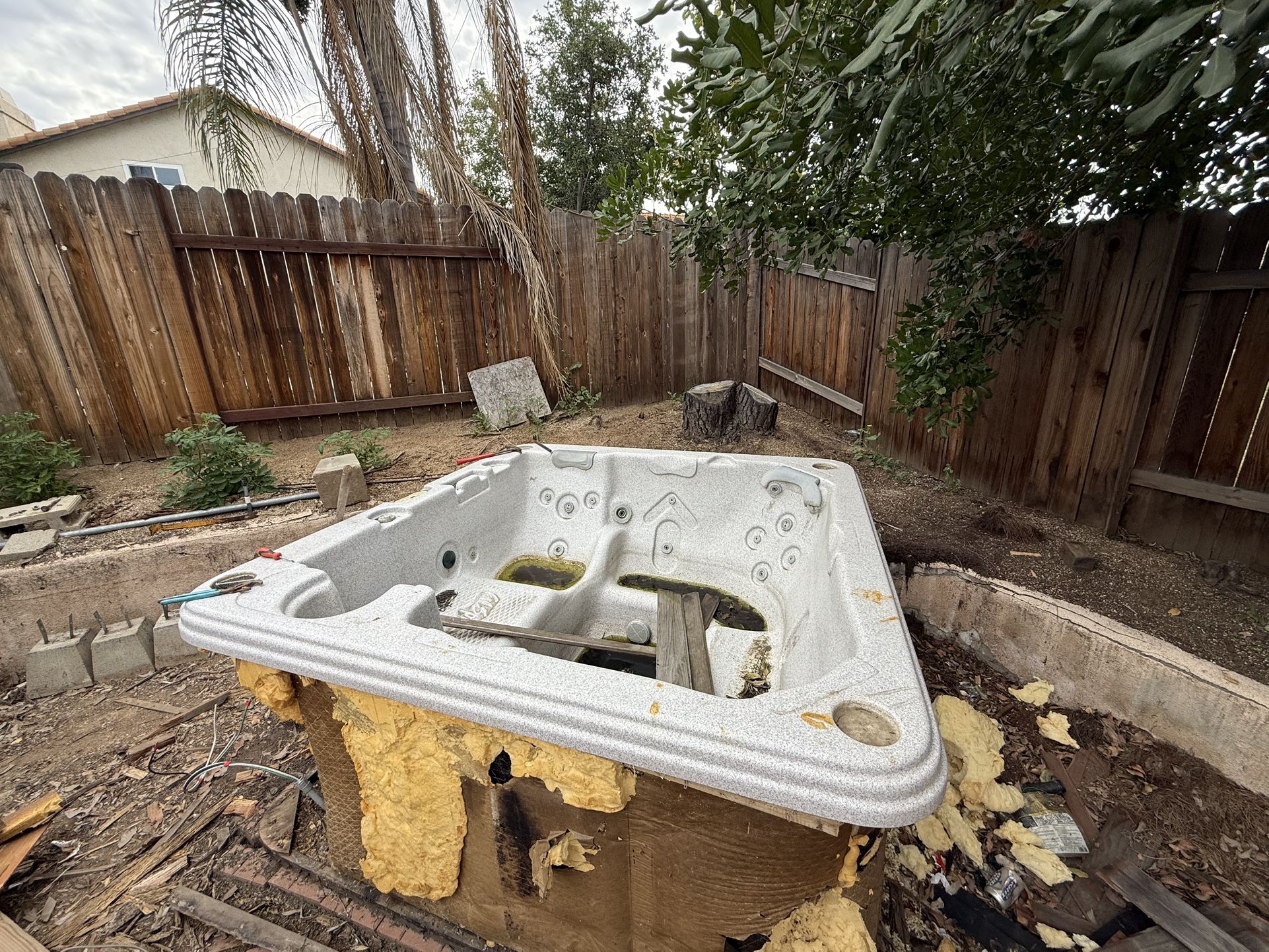 FREE Hot Tub Shell – You Haul