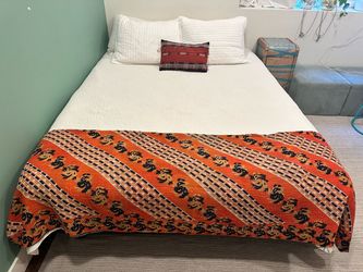 Queen Bed Set - Mattress and Casper Upholstered Bed Frame