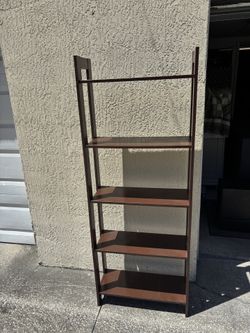 bookshelf 