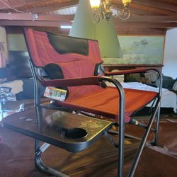 2 Heavy Duty Chairs / 2 Sillas Fuertes Y Grandes 