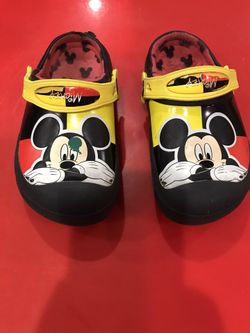 Crocs Boys Clog MickeyMouse $7.00
