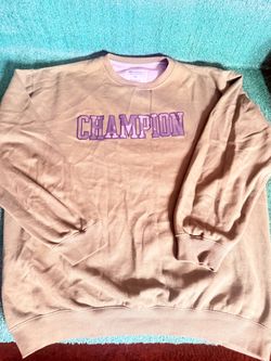 Adult champion sweater size 2xl fits like XL !! $5