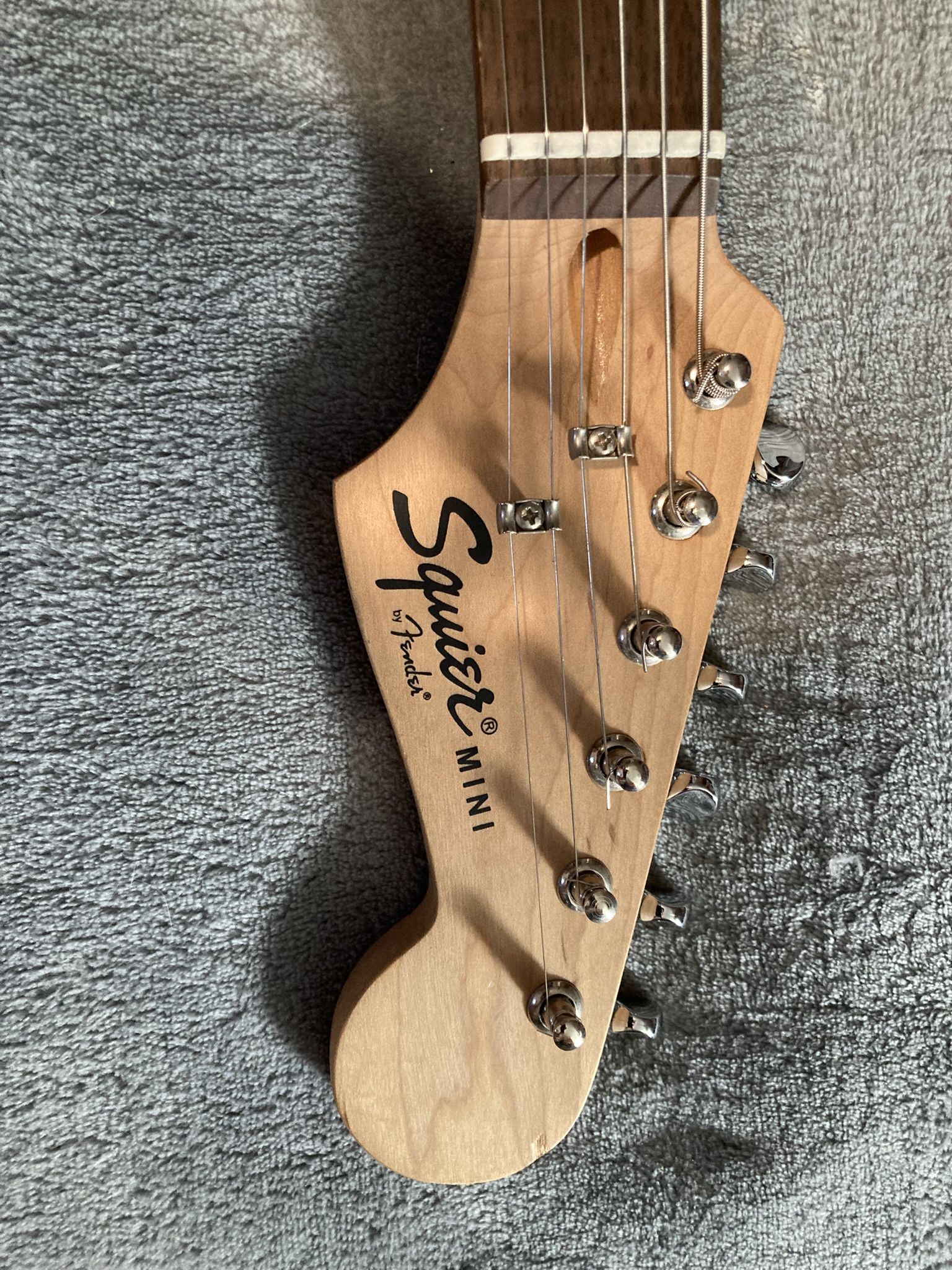 Fender Mini Short Scale Electric
