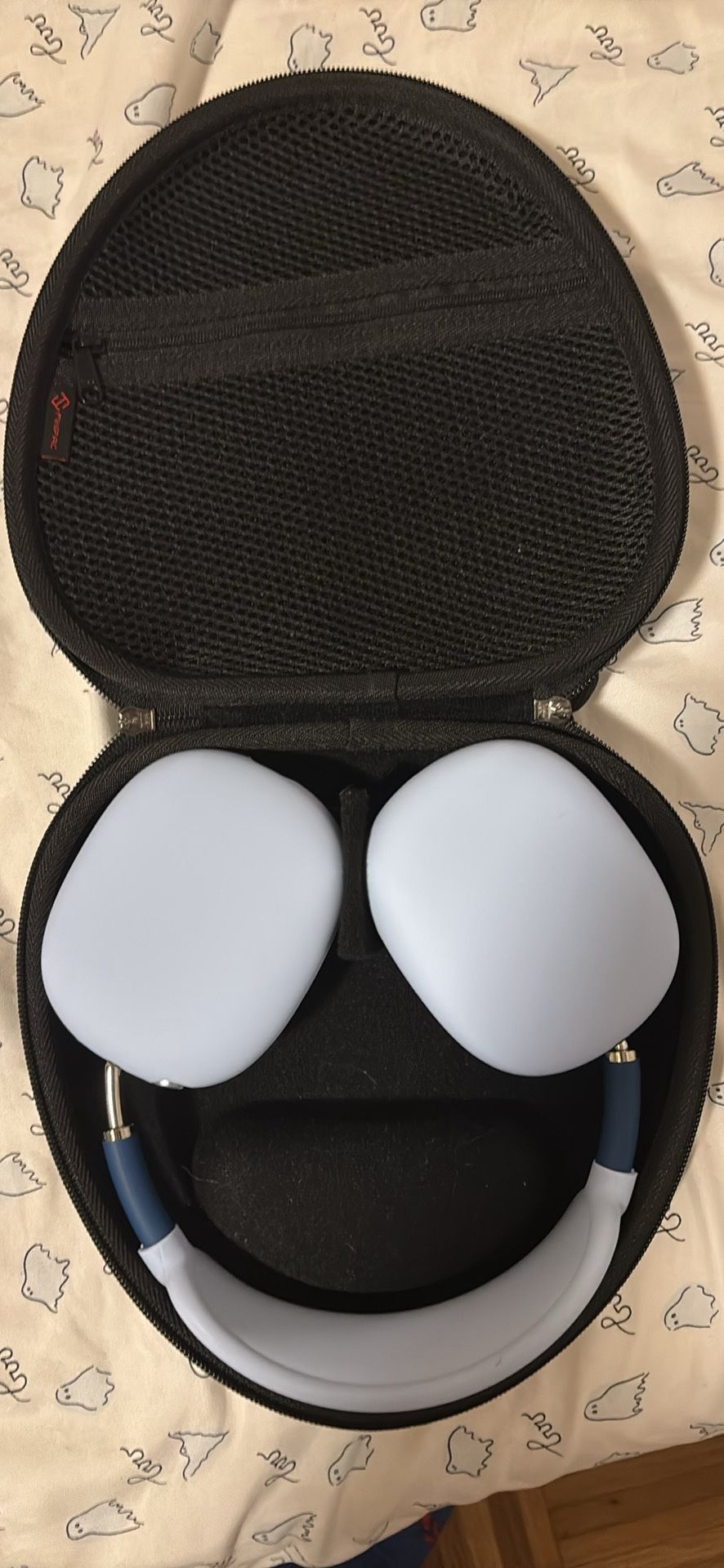 AirPods Max Blue