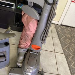 Kirby Vacuum /Cleaner 