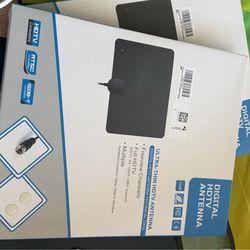 3 tv antennas