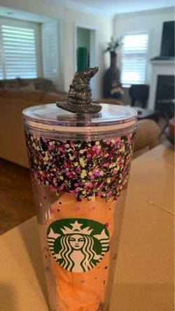 Straw Topper