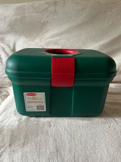 Rubbermaid Holiday Wrapping Center Tote and Wrapping Supplies
