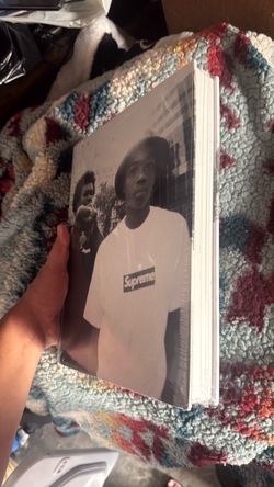 Supreme phaidon book