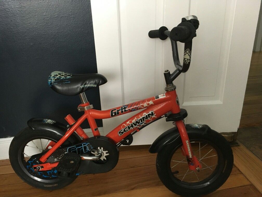 Schwinn Boys' 12 inch grit bike, orange