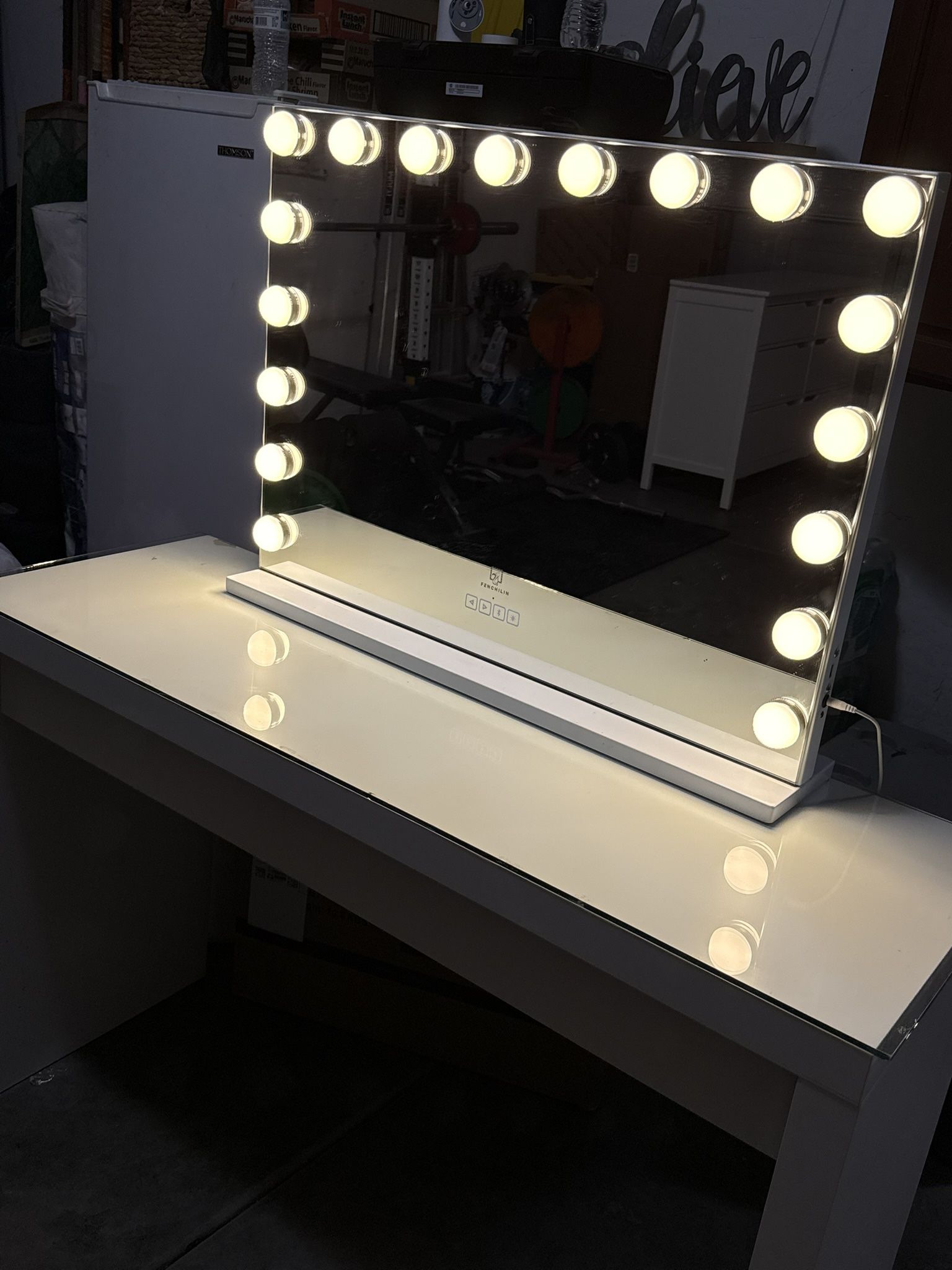vanity desk with mirror