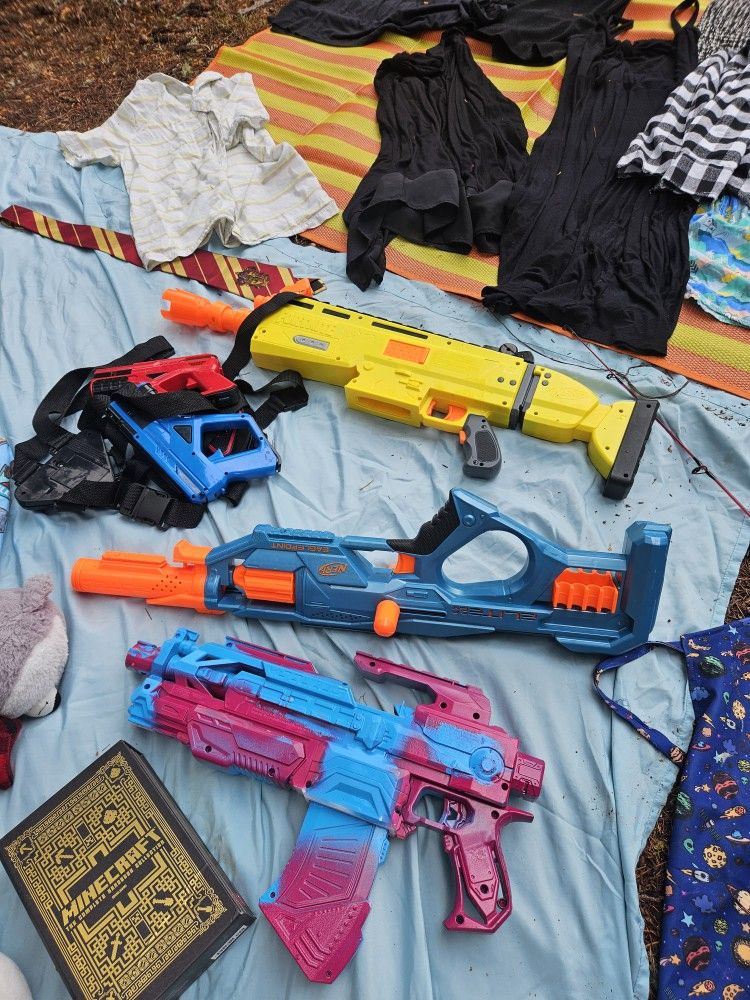 Nerf Guns And Laser Tag