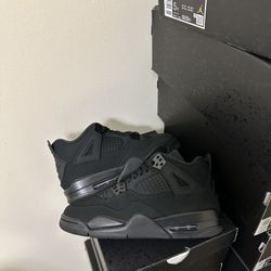 Jordan 4 Black Cat 2025 (sizes 5-7 & 7.5-13)