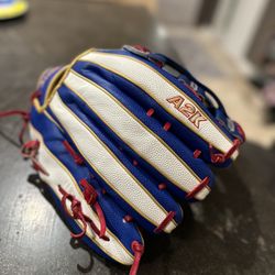 Wilson A2K Left Hand Throw 