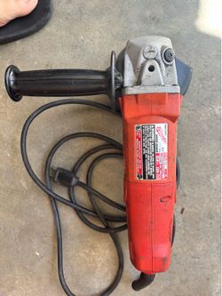 Milwaukee 4-1/2" 8.5-amp sander-grinder (Model 6148)