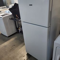 🍀St Patrick's Sale! Nice Hotpoint 15cu.ft Fridge-Warranty Included