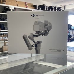 DJI RS 4 Mini Combo