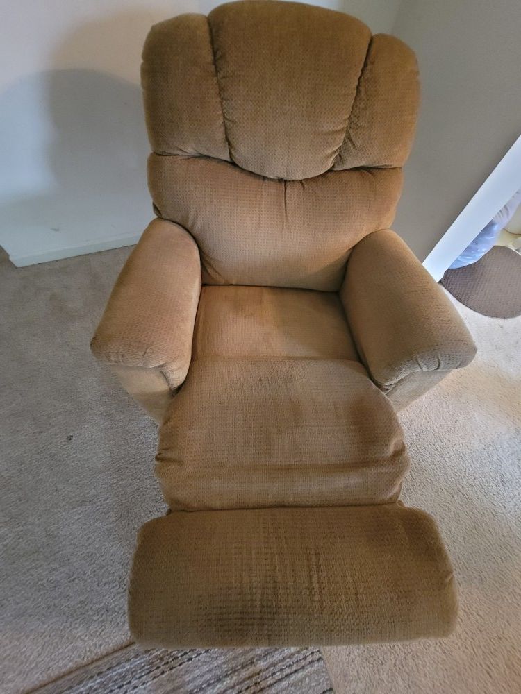 Manual Beige Recliner