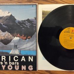VINTAGE NEIL YOUNG & CRAZY HORSE (1974-APRIL,1977) "STARS 'N BARS" VINYL RECORD