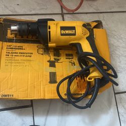 Dewalt Hammer drill 