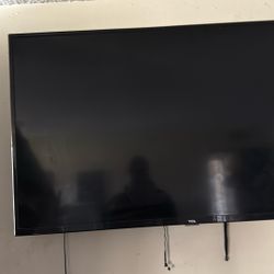 32 Inch Flat Screen TCL Roku Tv