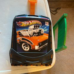 Hotwheels 100 storage case