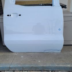 2019 - 2025 CHEVROLET SILVERADO GMC SIERRA CREW CAB RIGHT REAR DOOR SHELL USED OEM . YD