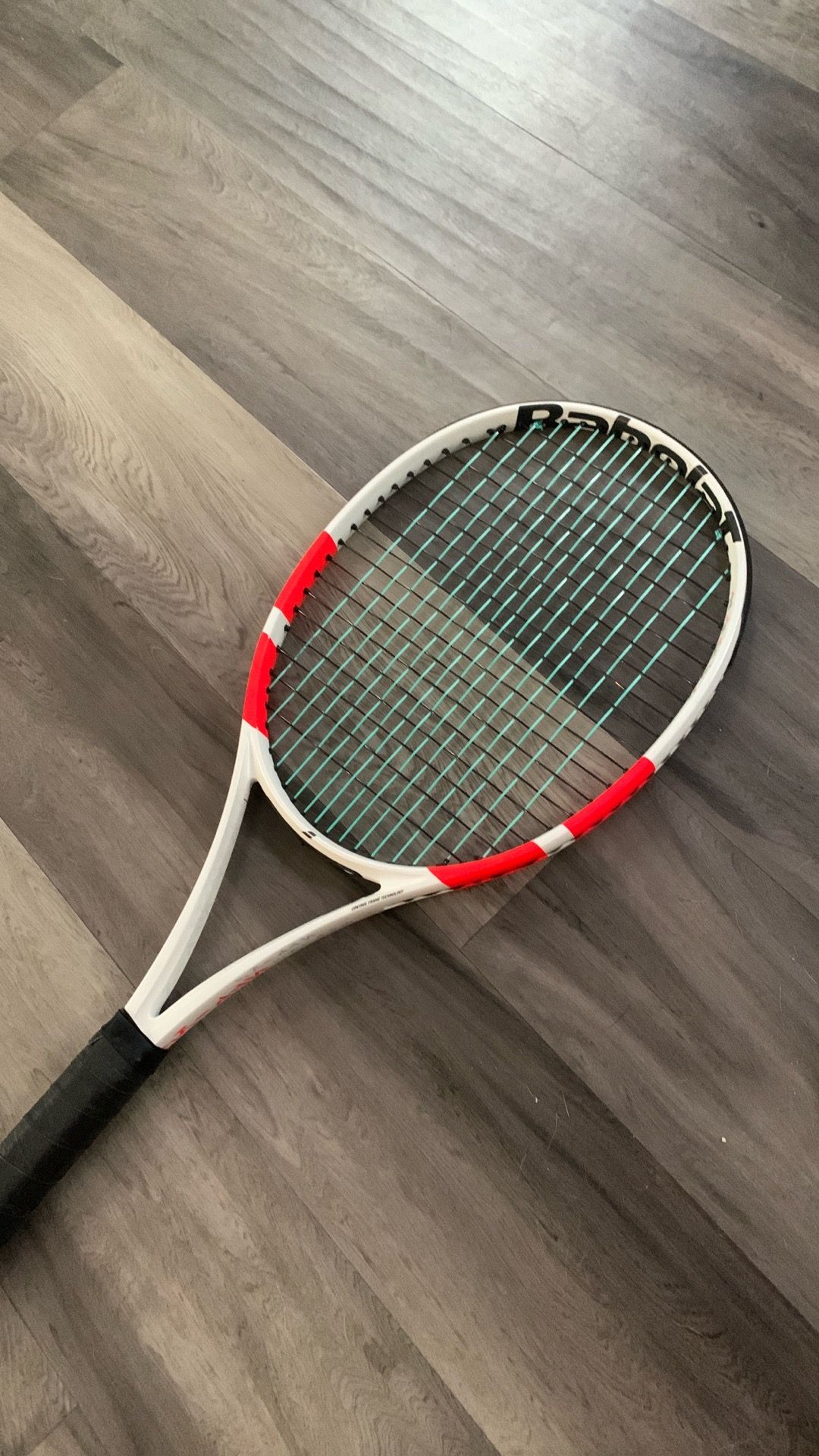 Tennis racket